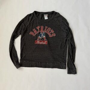 Women’s Junk Food Clothing Gray Patriots Long Sleeve Tee